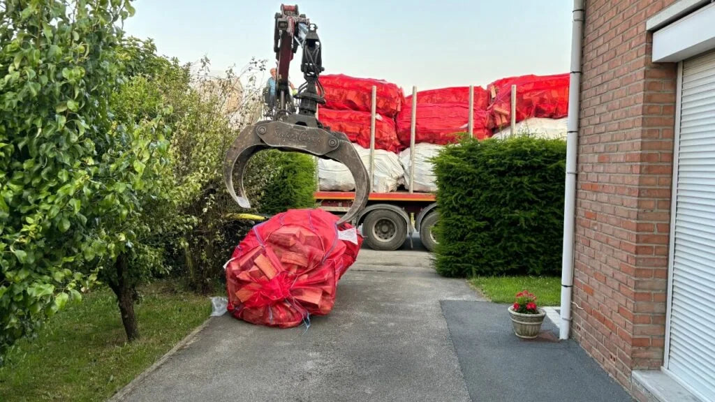 Legna da ardere premium – Faggio secco, 30 Big Bags da 2,15 m (camion) EcoFiamma Italia