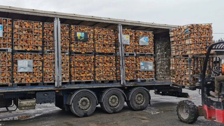 Legna da ardere in faggio stagionato – Camion completo (80 steri, taglio 30 cm) EcoFiamma Italia