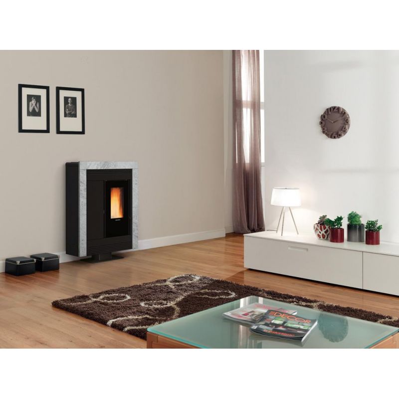 Stufa a pellet EXTRAFLAME canalizzabile - EXTRAFLAME-Petra Evo 11 kW EcoFiamma Italia